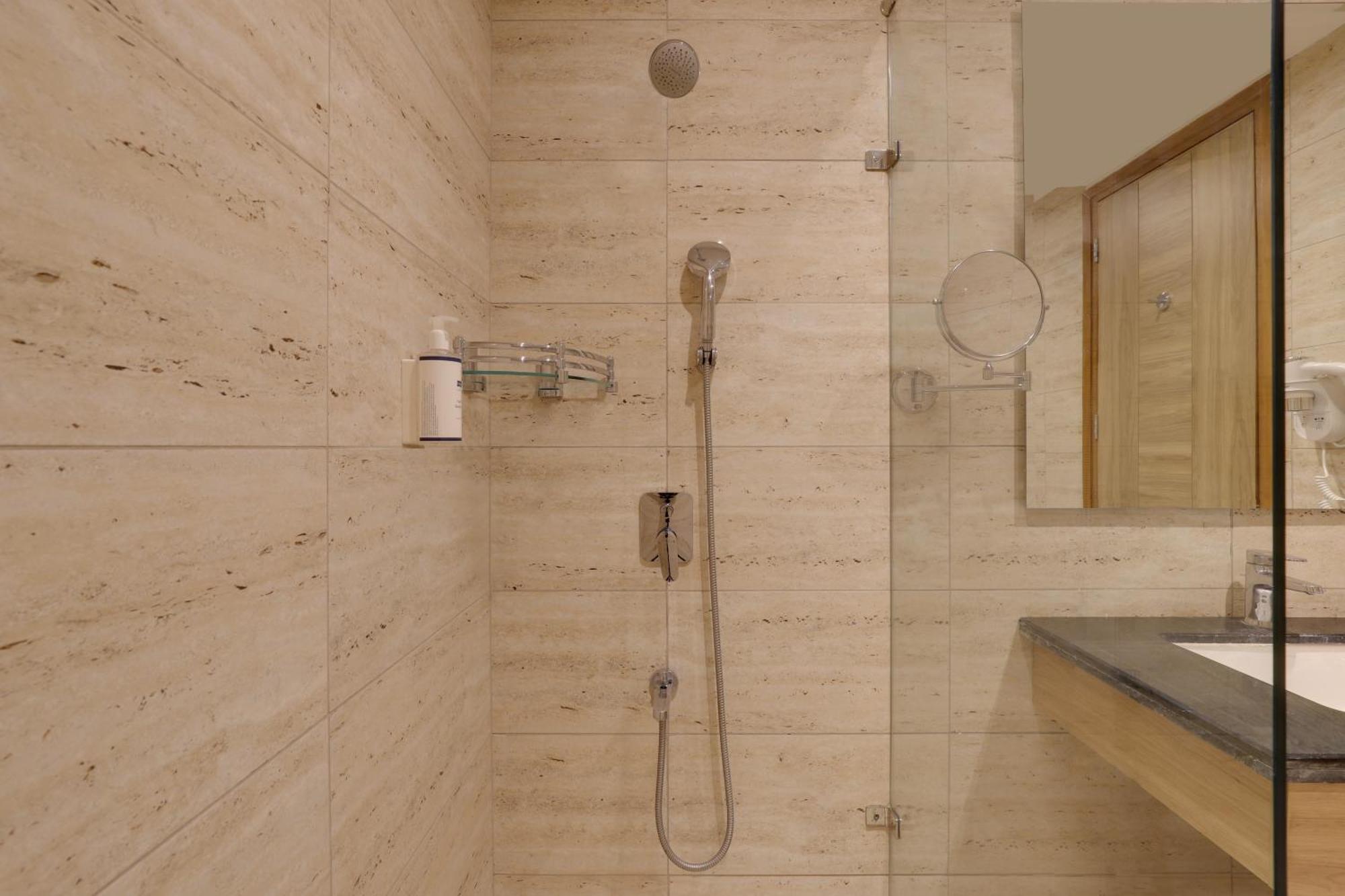 Keys Lite By Lemon Tree Hotels, Urban Square, Ουνταϊπούρ Εξωτερικό φωτογραφία